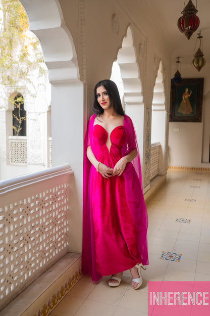 Pink net full sleeve with slit